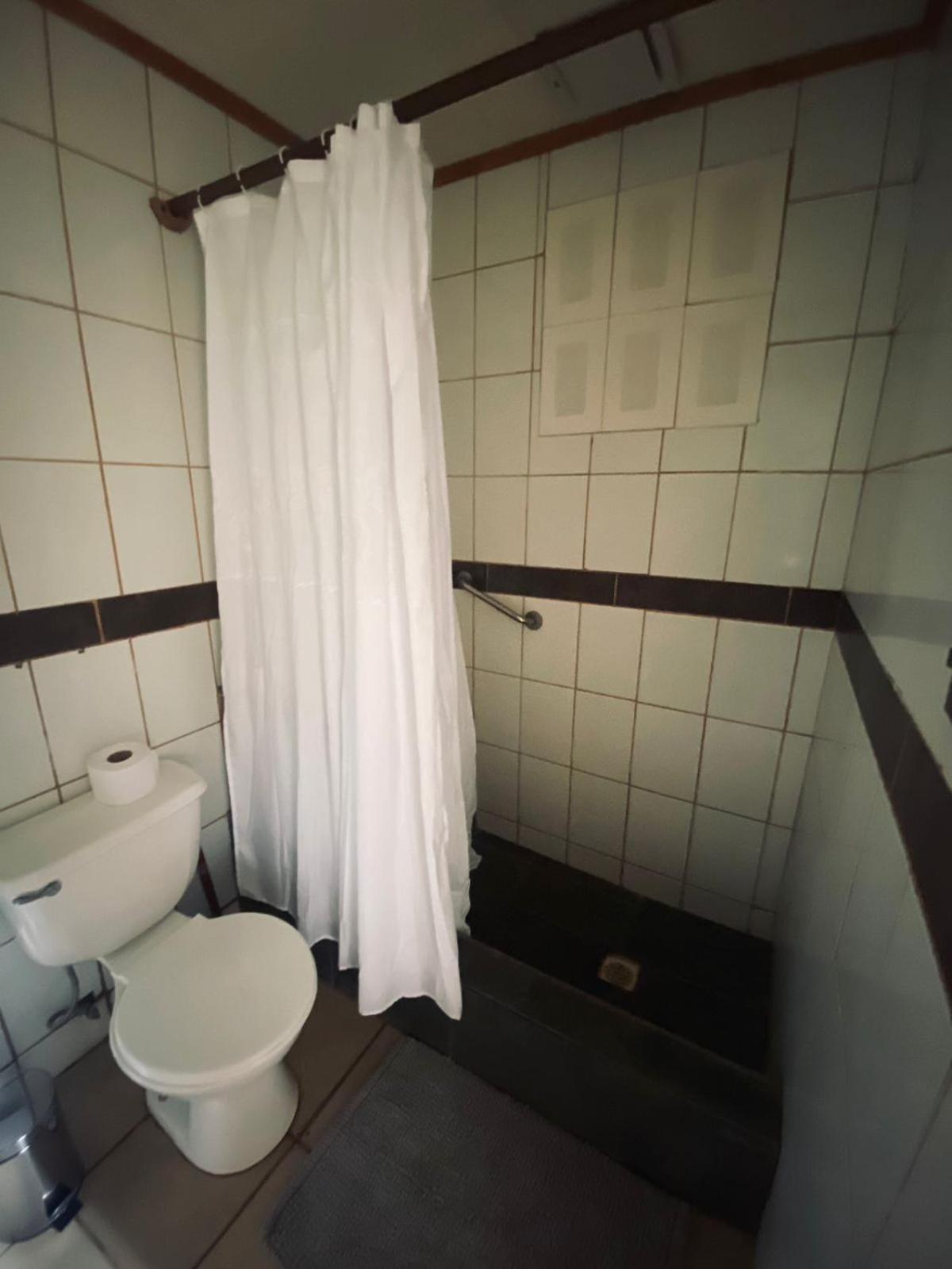 Paraiso Sunset Bungalows Ханга Роа Екстериор снимка