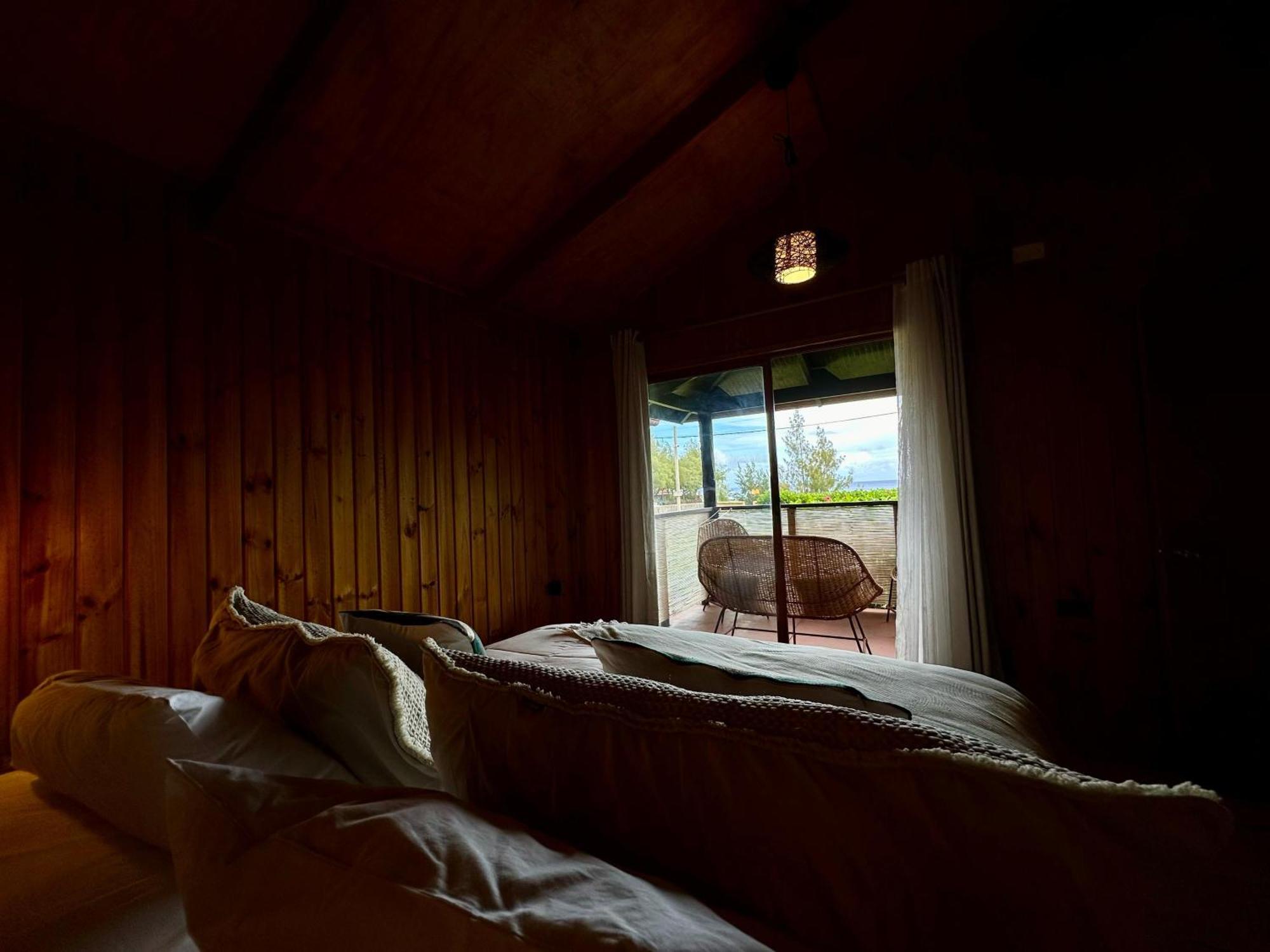 Paraiso Sunset Bungalows Ханга Роа Екстериор снимка