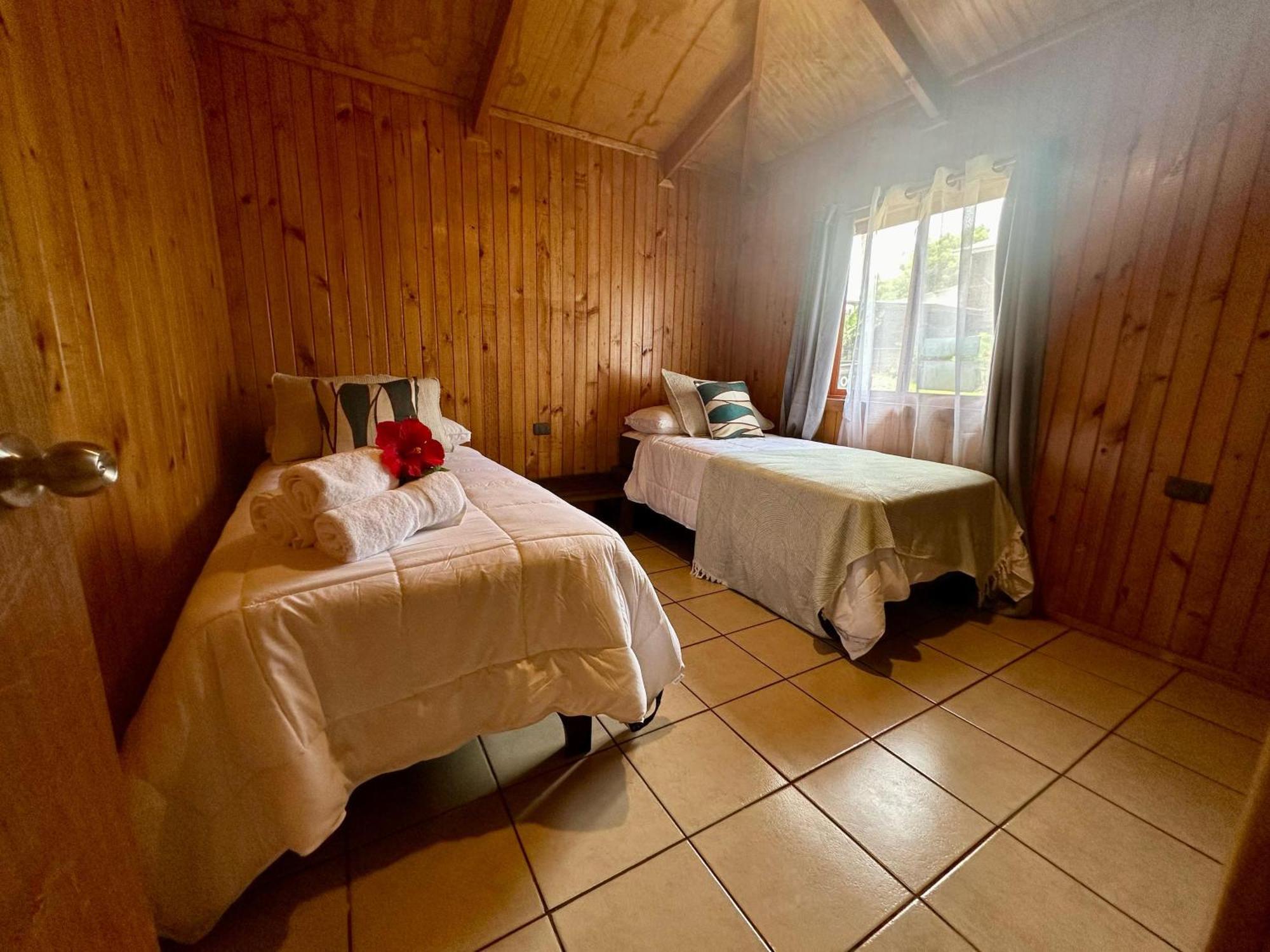 Paraiso Sunset Bungalows Ханга Роа Екстериор снимка